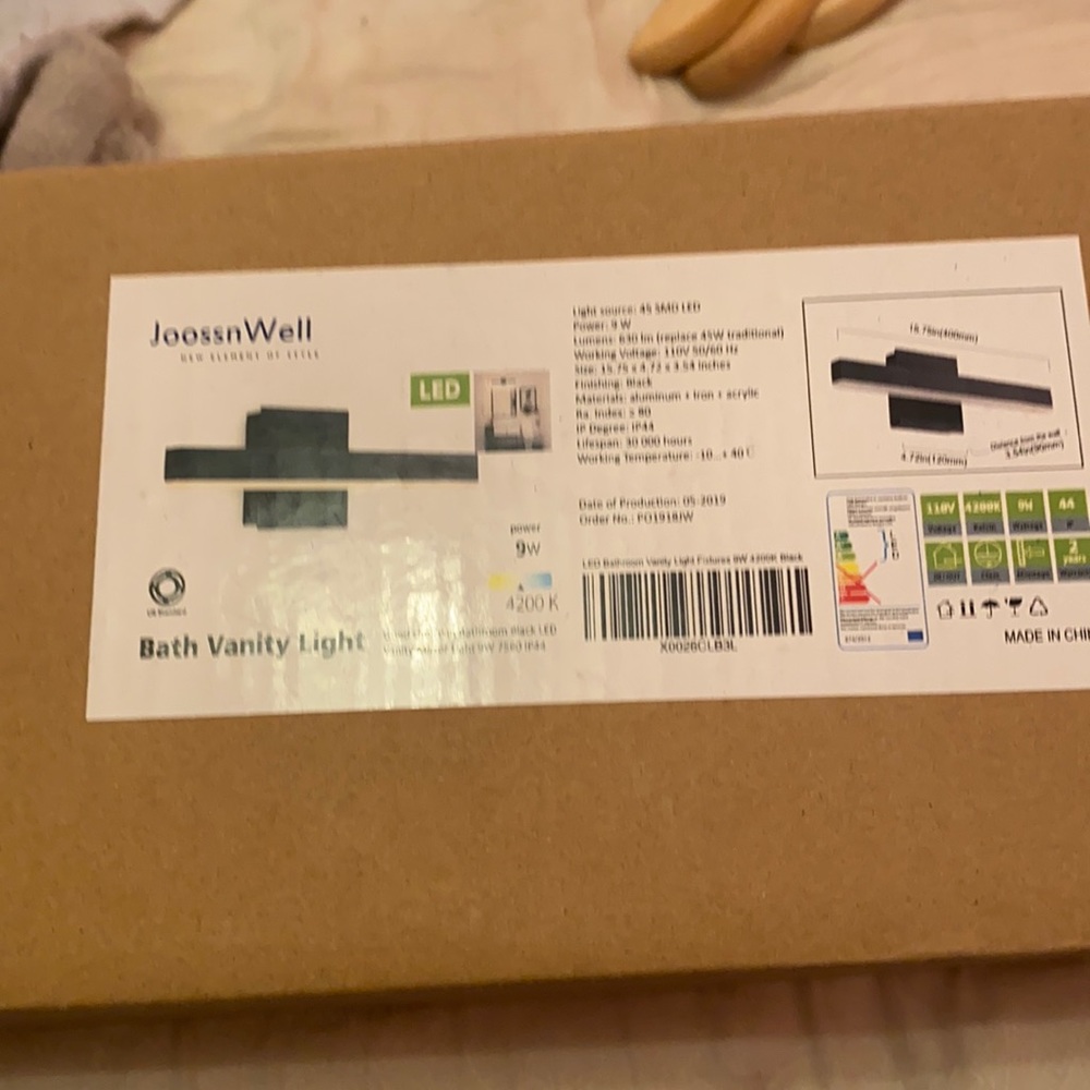 Led bath vanity light